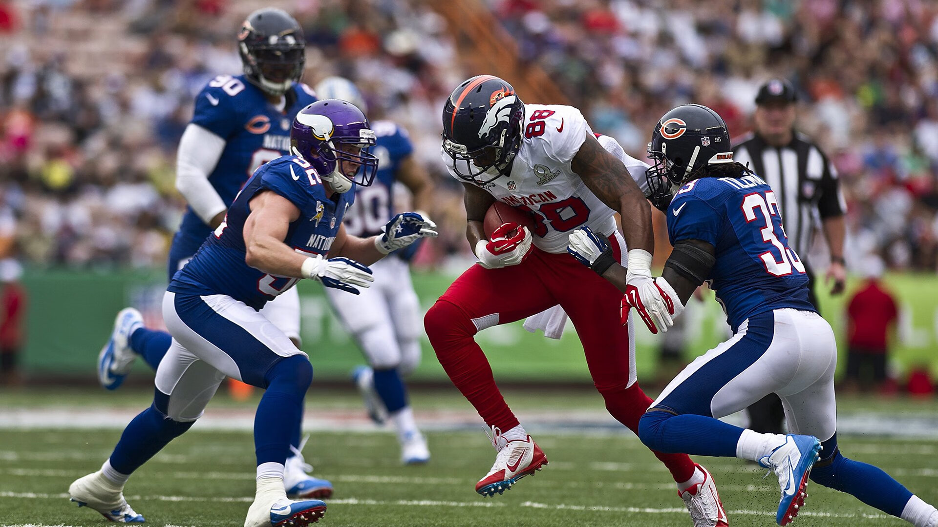 爱游戏入口-上海队防守锁死北京队,班凯罗成为关键先生,战术铁幕下的个人英雄主义