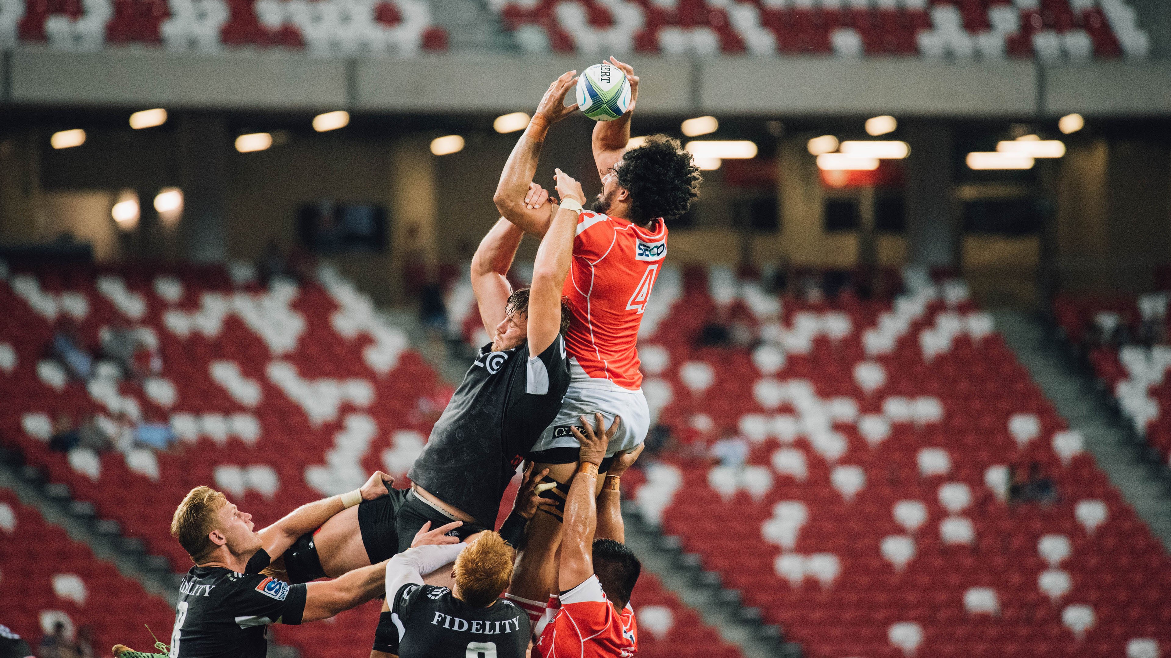 爱游戏在线-F1街道赛焦点战,当火箭引擎的轰鸣碾压太阳的余晖