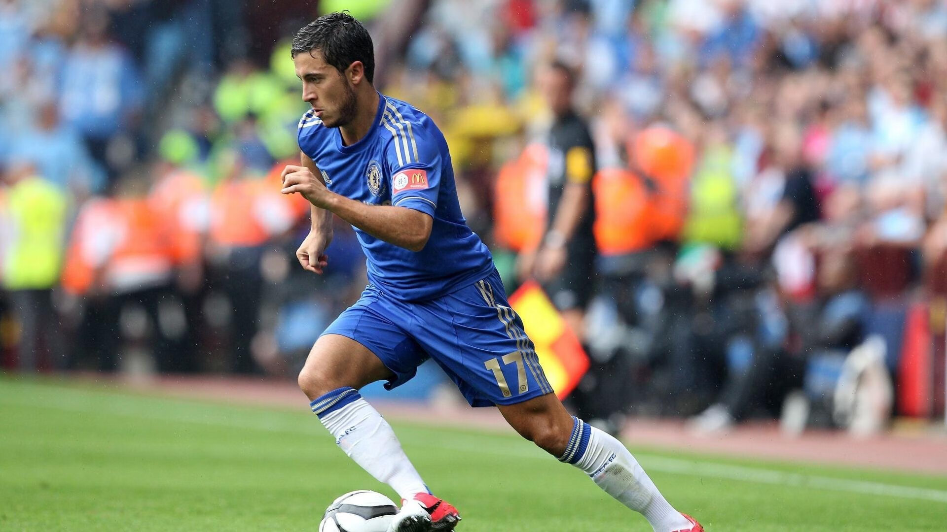 爱游戏tv-欧冠淘汰赛之夜，班凯罗赛后评分拉满，一场比赛如何定义未来？